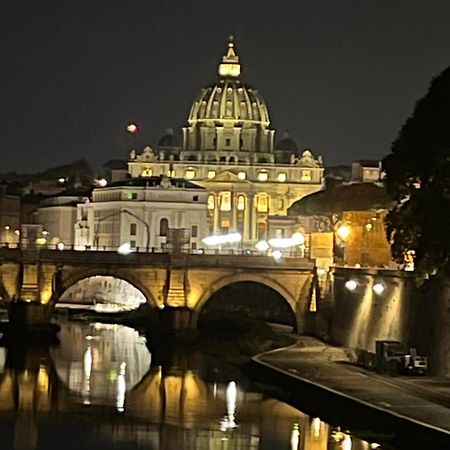 San Pietro Luxury Rooms ローマ エクステリア 写真